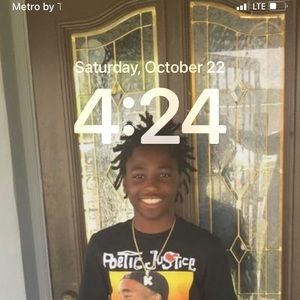 Meet your Posher, Shawnterria